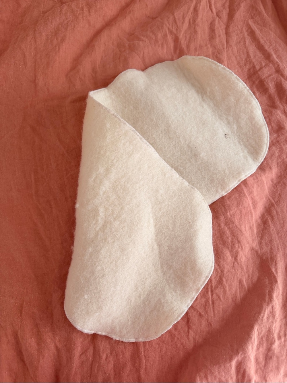 100% Organic Wool Changing Pad - Cream “Puddle Pad” - Picture 7 of 11